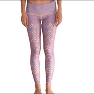 Teeki- meadow hot pant